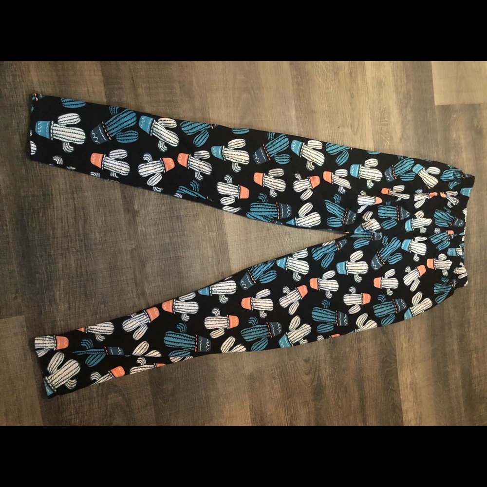LulaRoe legging bundle - Picture 5 of 8